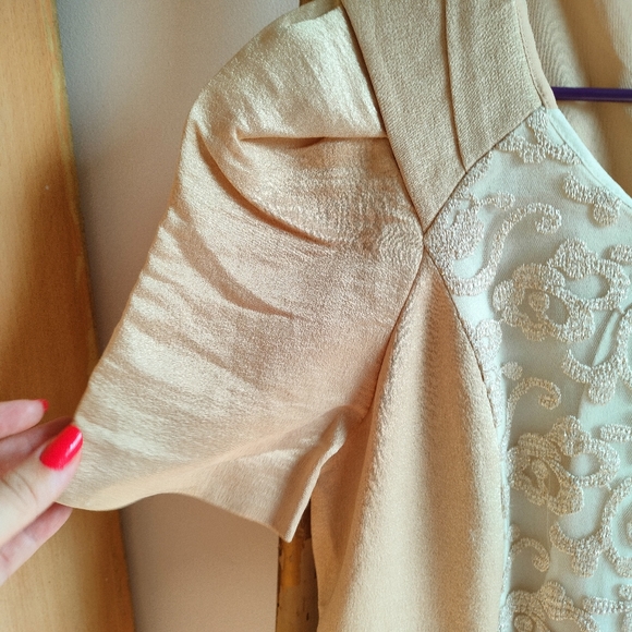 Korean Gold and Beige Embroidered Dress - Picture 4 of 14